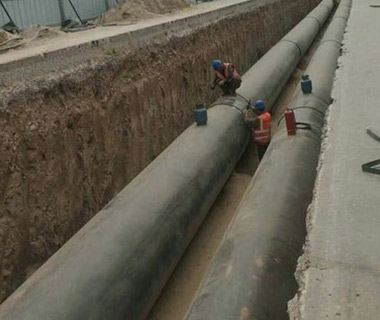 肇東老舊管網(wǎng)保溫管施工現(xiàn)場(chǎng)